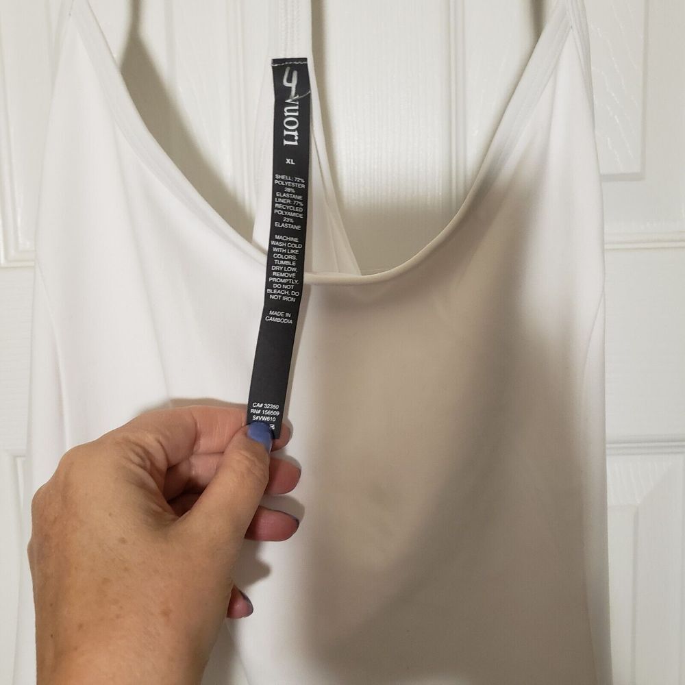 Vuori One Shot Tennis Dress Women's Size XL‎ White Athletic Performance - Picture 4 of 5